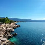 In Mit Grill- Garten Und Terrasse By Interhome *