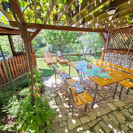 In Mit Grill- Garten Und Terrasse By Interhome Novi Vinodolski